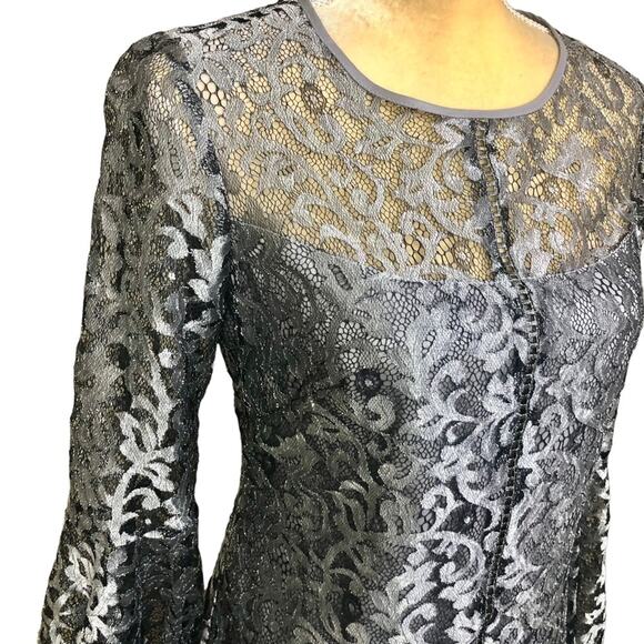 White House Black Market Silver Lace Bell Sleeve Sheath Dress Blogger Size 4 NWT - Picture 8 of 15